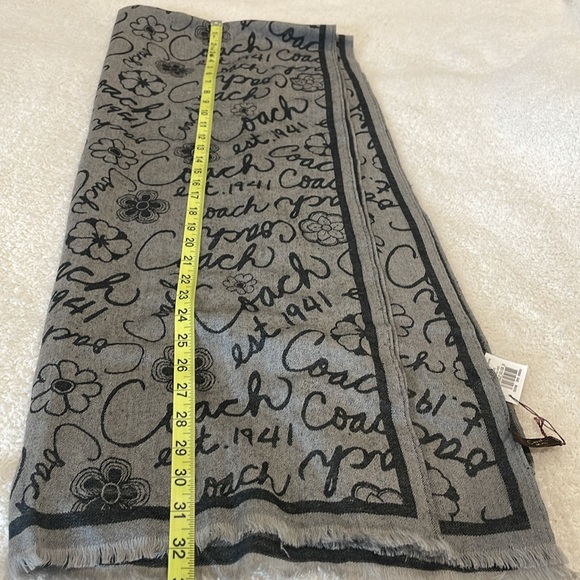 NWT Coach Signature Wool Silk Scarf Wrap - Picture 3 of 8
